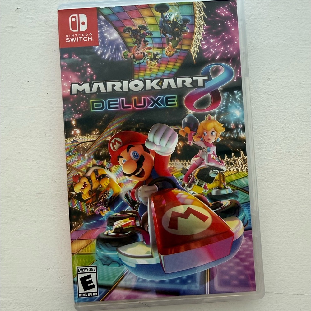 Nintendo Switch Game-Mario Kart 8 Deluxe - Picture 2 of 10